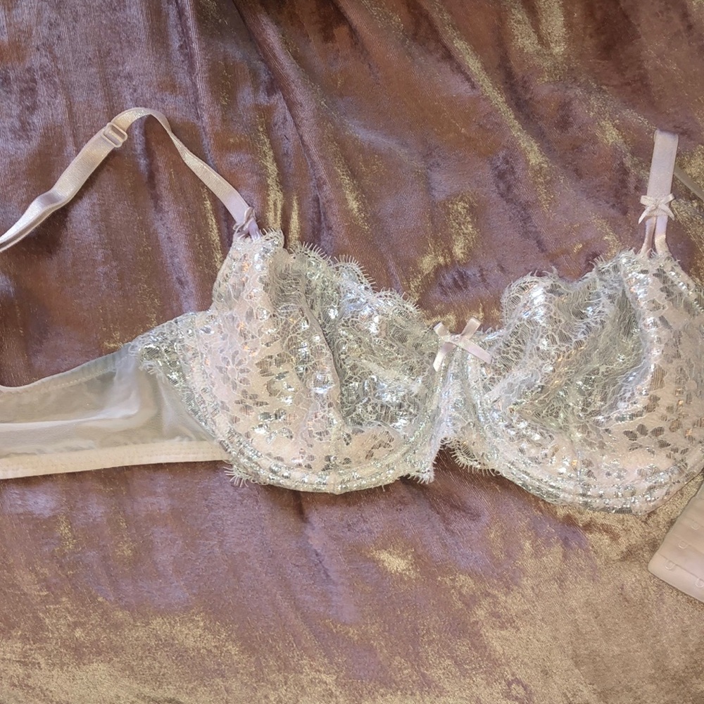 Victoria Secret Limited Edition Sparkle Bra